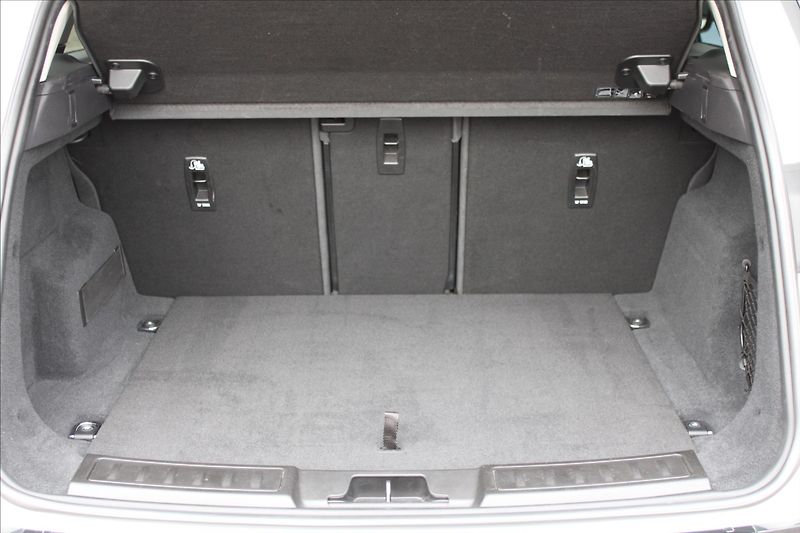 Land Rover Range Rover Evoque 2,0 D150  ČR,AUTOMAT,4x4,S - fotka 27 z 31