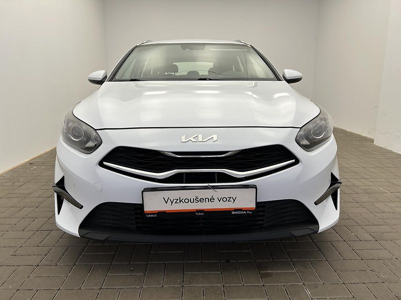 Kia Ceed 1.5 T-GDI Fresh - fotka 4 z 22