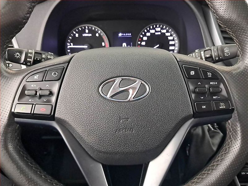 Hyundai Tucson (2018) 1.7 CRDi, Serv.kniha, Navi - fotka 16 z 18