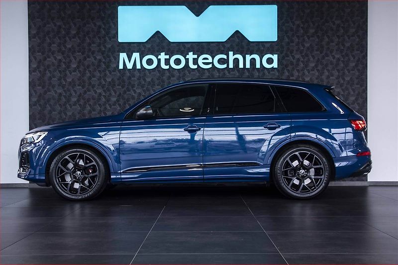 Audi SQ7 (2025) 4.0 TFSI - fotka 3 z 20