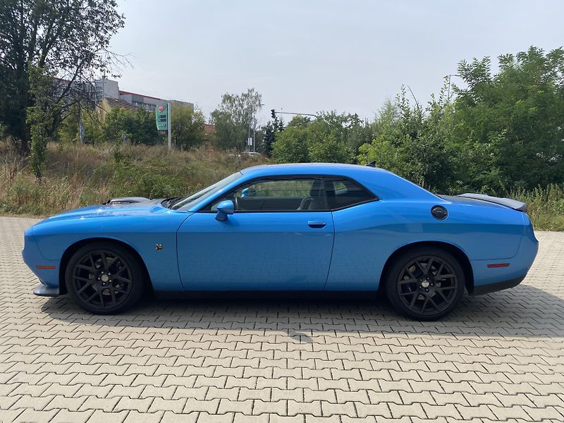Dodge Challenger (2016) SCAT PACK - fotka 3 z 15