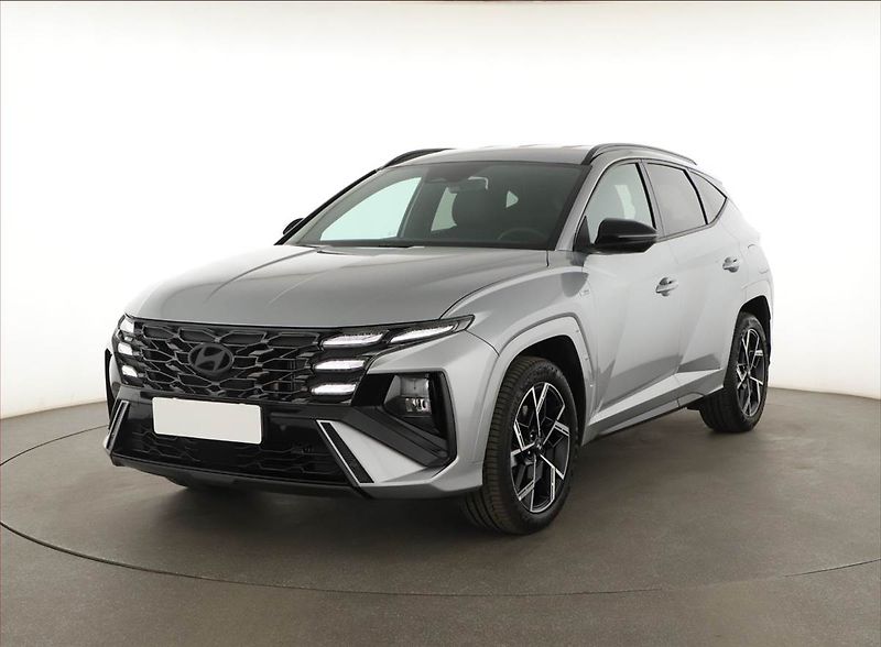 Hyundai Tucson (2025) 1.6 T-GDI, N- Line, Navigace - fotka 2 z 19