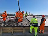 Stavba mimoúrovňové křižovatky na dálnici D10 se blíží ke konci.