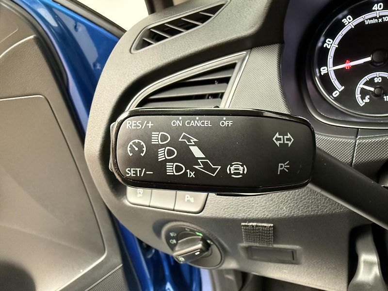 Škoda Fabia 1.0 TSI 70kW Black Combi Tour - fotka 9 z 12