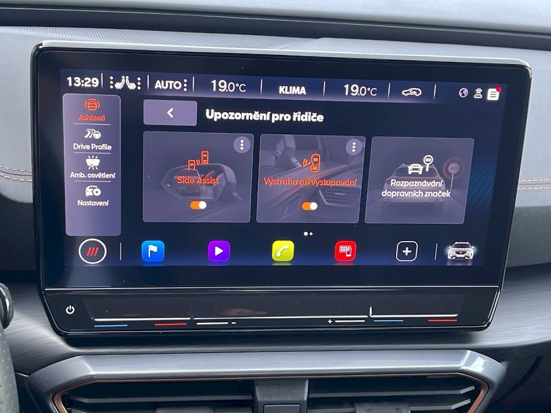 Cupra Formentor (2023) 1.5 TSI 110 kW DSG Basis - fotka 15 z 35
