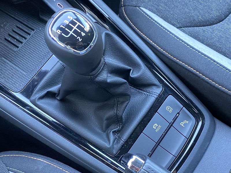 Škoda Scala (2024) 1.5 TSI Top Selection - fotka 14 z 34