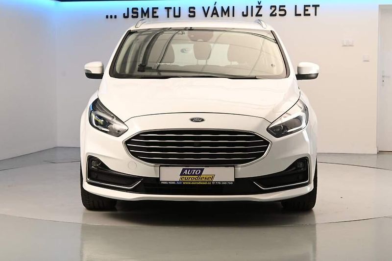 Ford S-MAX (2020) 2.0 140 KW LED ACC SONY 8AT EC - fotka 3 z 34
