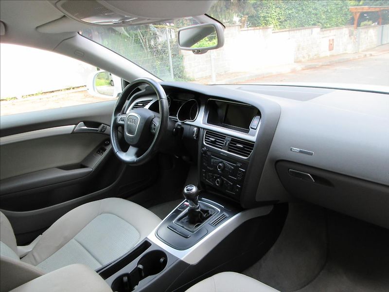 Audi A5 1,8 TFSi 125Kw, Xenon, Nové v - fotka 14 z 23
