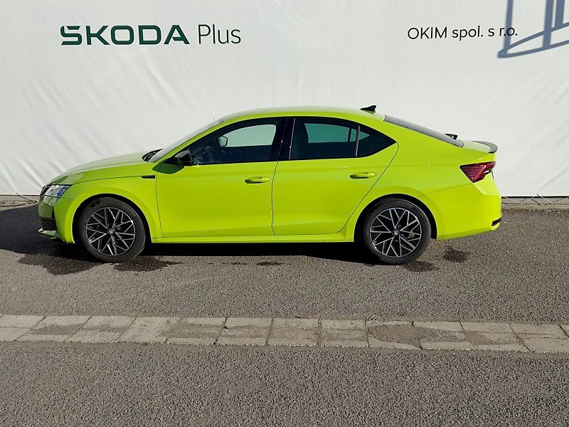 Škoda Octavia (2025) SportLine 1,5 Tsi 110 Kw - fotka 3 z 37
