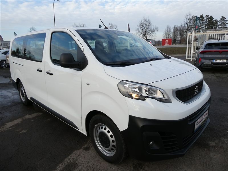 Peugeot Expert 1,5 HDi 1.MAJ.,LONG,9.míst,DPH - fotka 1 z 46
