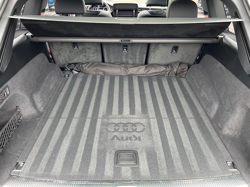 Audi Q7 (2026) 50TDI WEBASTO PANO TAŽNÝ - fotka 15 z 36