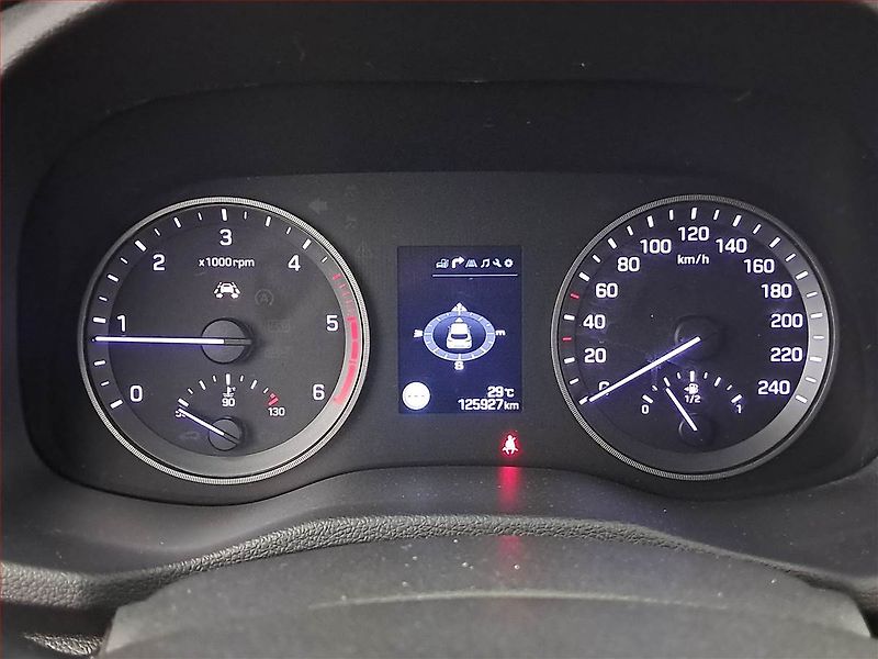 Hyundai Tucson (2016) 1.7 CRDi, Serv.kniha, Kůže - fotka 11 z 22