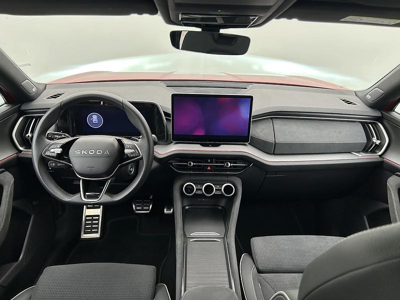 Škoda Kodiaq 2.0 TDI 4x4 SportLine - fotka 6 z 33