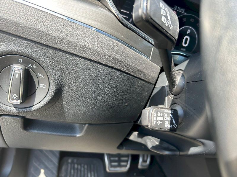 Škoda Superb (2021) SUP.COM GRT SCOUT 4X4 TD 140/2 - fotka 34 z 35