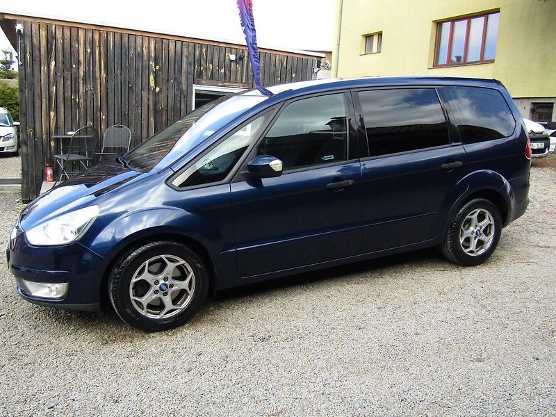 Ford Galaxy (2007) 2.0 TDCi 96kW - fotka 2 z 34