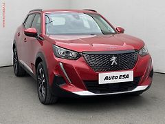 Peugeot 2008 (2020) 1.2PT, Allure, LED, navi - fotografie inzerátu