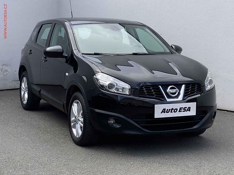 Nissan Qashqai (2011) 1.6i 4x2, Acenta - fotka 1 z 16