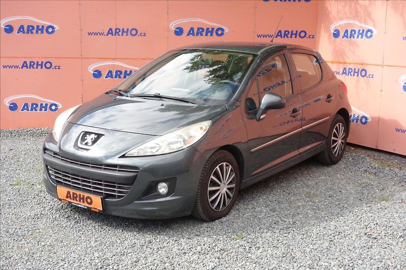 Peugeot 207 1,4 i 54KW, ČR, SERVIS. KN. - fotka 3 z 30