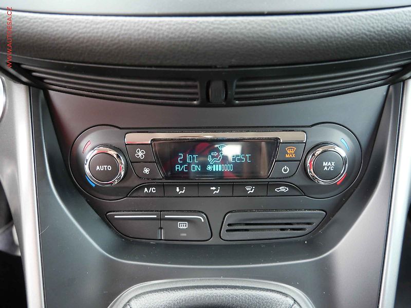 Ford Kuga (2013) 2.0 TDCi, AC, tempo - fotka 14 z 19