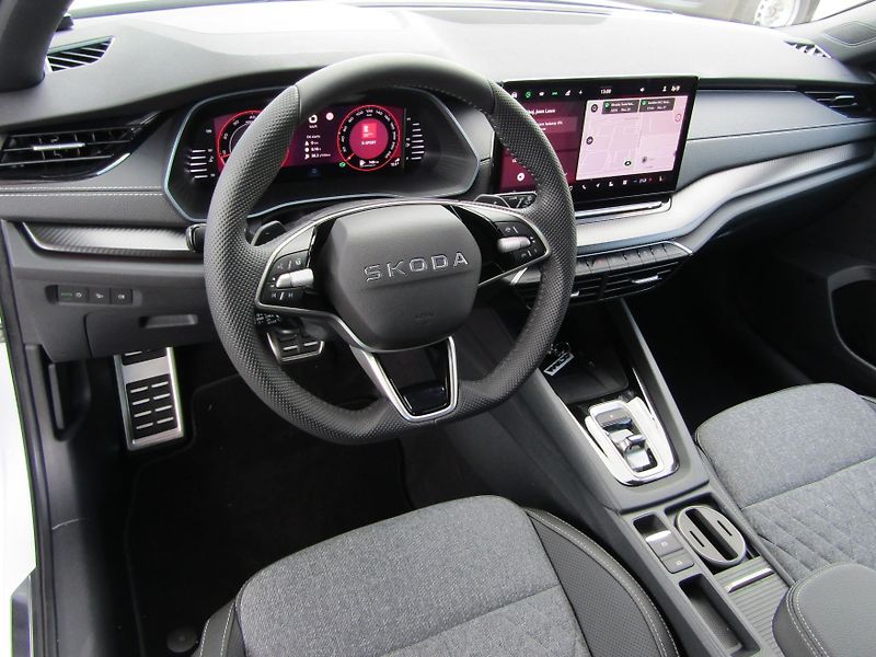Škoda Octavia (2026) Combi Sportline 2.0 TDI 110 kW - fotka 5 z 30