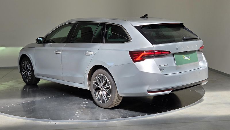Škoda Octavia - fotka 3 z 6