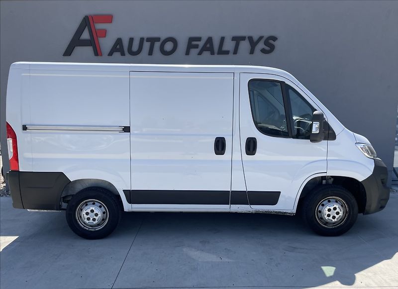 Citroën Jumper 2,2 HDI 88KW L1H1 ČR.1.MAJ. - fotka 2 z 25