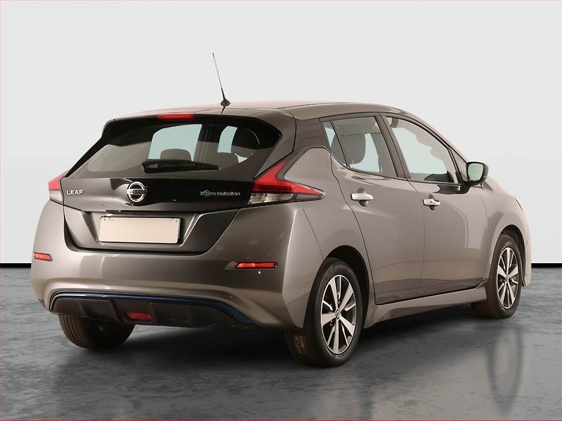 Nissan Leaf (2021) 40 kWh, SoH 90%, Automat - fotka 5 z 24