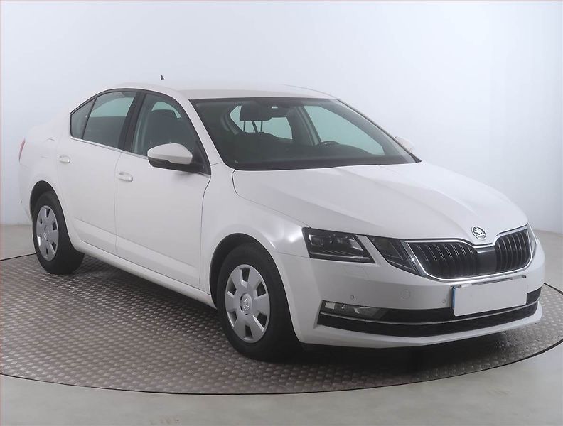 Škoda Octavia (2017) Ambition Plus 1.6 TDI, Navi - fotografie inzerátu