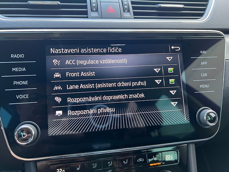 Škoda Superb (2023) Style 2.0TDI 110KW DSG! Tažné! - fotka 36 z 45