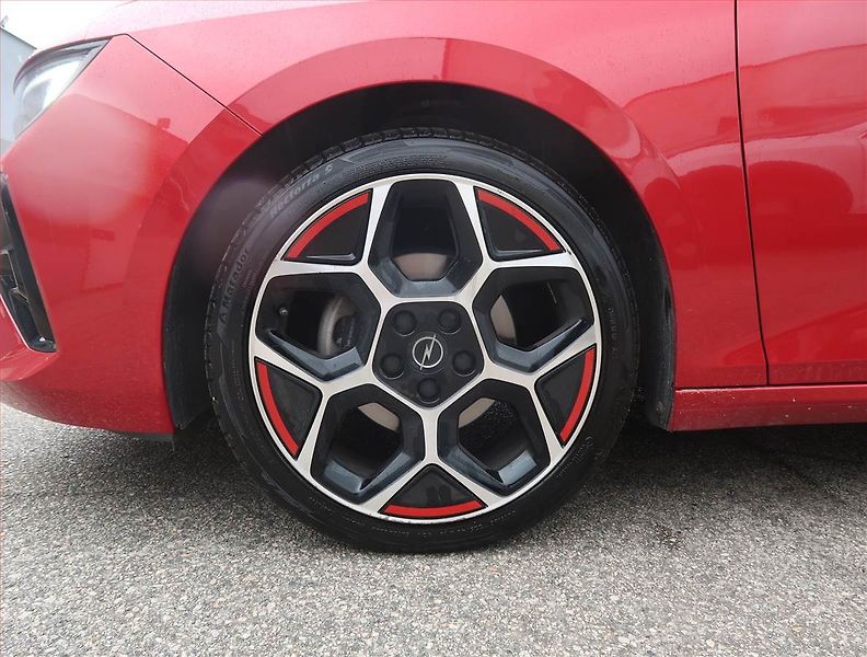 Opel Astra (2022) GS-Line 1.2 Turbo, Automat - fotka 15 z 20
