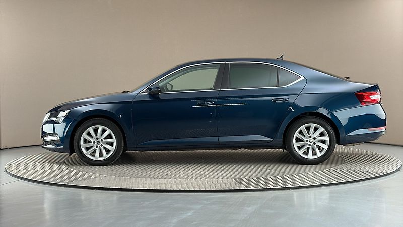 Škoda Superb 2.0 TDI DSG 4x4 Style - fotka 4 z 33