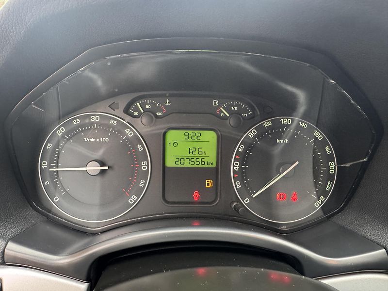 Škoda Octavia 1.9TDI 77Kw Ambition - fotka 11 z 17