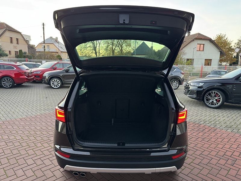 Seat Ateca (2018) 1.4TSi LED Navi Kamera ACC - fotka 24 z 50