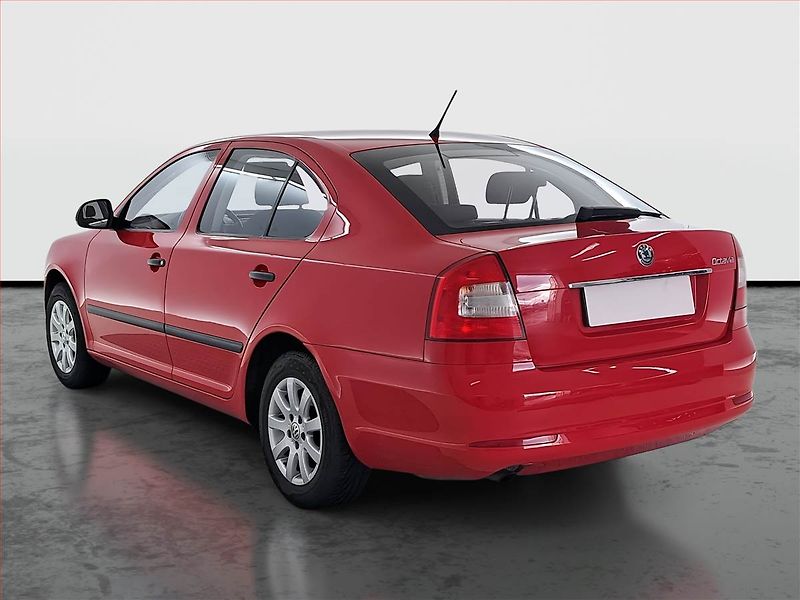 Škoda Octavia (2010) Ambiente 1.2 TSI, po STK - fotka 4 z 14