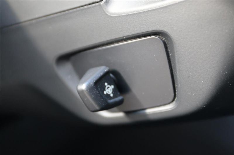BMW Řada 7 3,0 750LD XDRIVE, ČR, DPH - fotka 49 z 74