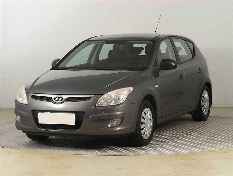 Hyundai i30 (2008) 1.4 CVVT, po STK, Klima - fotka 2 z 16
