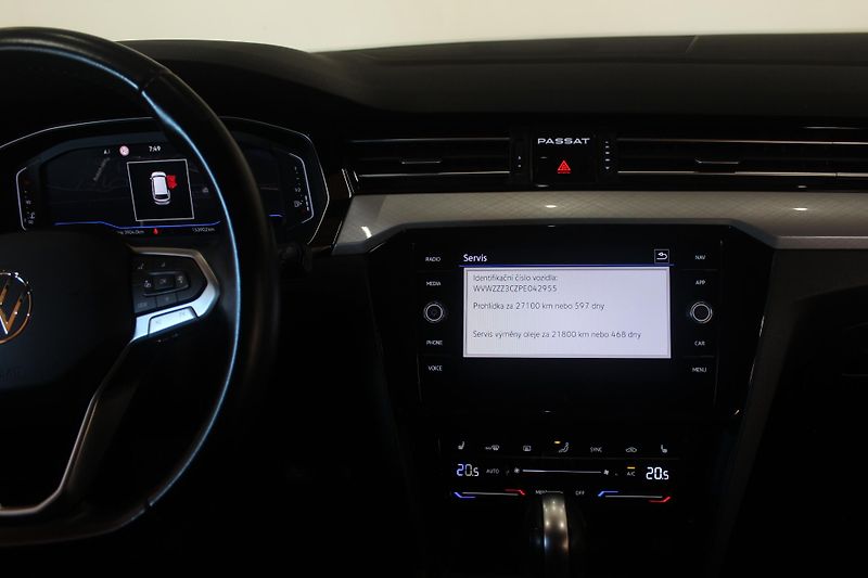 Volkswagen Passat (2023) 2.0TDI DSG Display Tažné  - fotka 32 z 34
