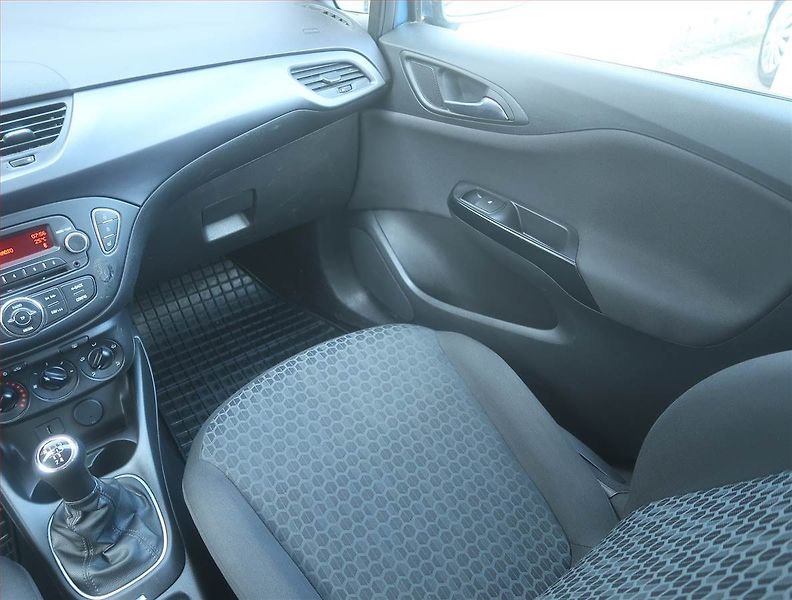 Opel Corsa (2018) 1.4, Serv.kniha, Tempomat - fotka 8 z 14