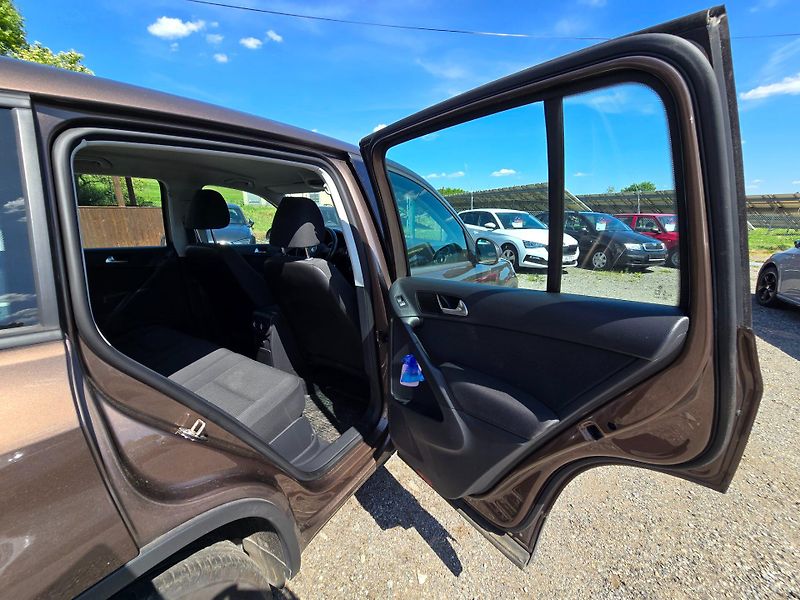 Volkswagen Tiguan (2012) 1.4 TSi 90KW Trend - fotka 18 z 22