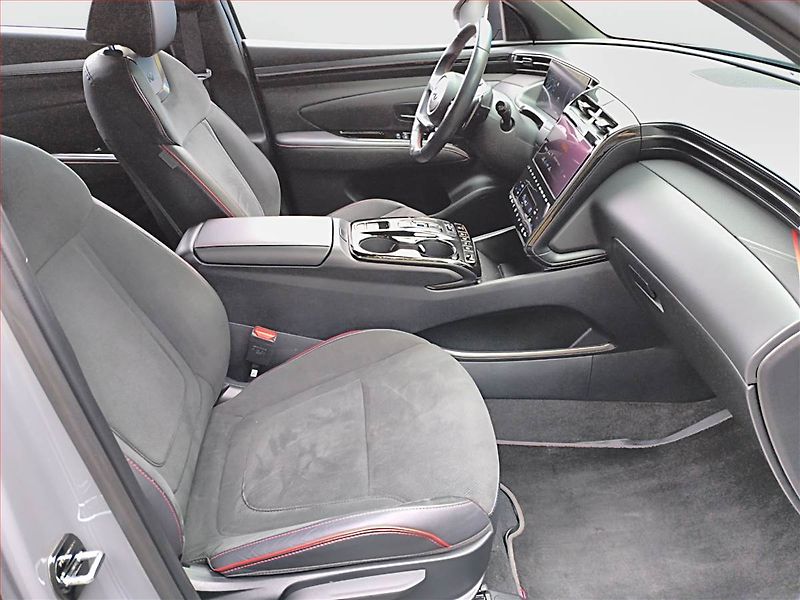 Hyundai Tucson (2022) N-Line 1.6 T-GDI 48V MHEV - fotka 9 z 17