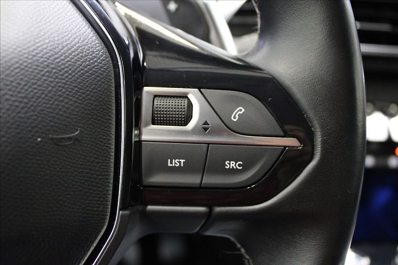 Peugeot 5008 1,5 HDi 1.majitel CZ - fotka 18 z 29