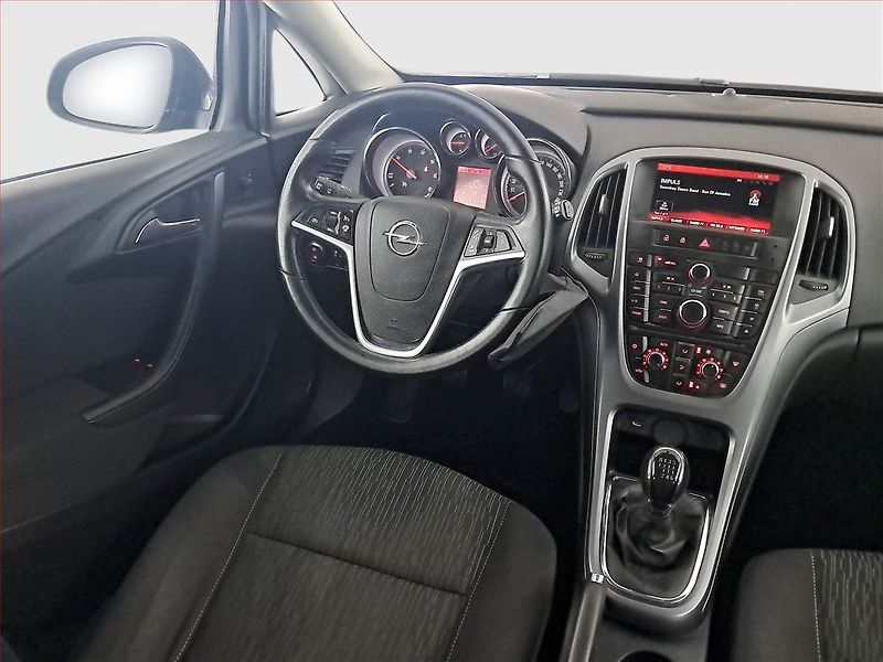 Opel Astra (2016) 1.6 CDTI, Tažné, v provozu - fotka 7 z 17