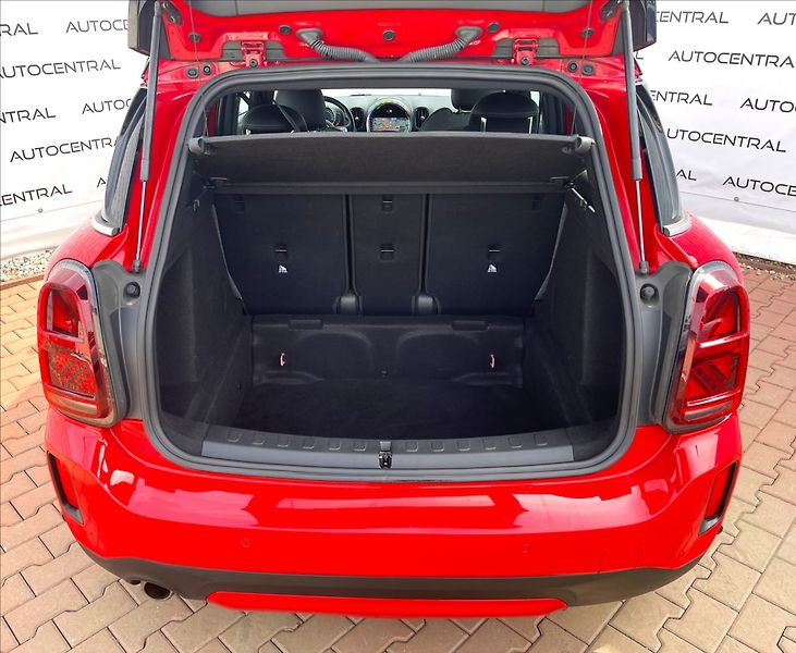 Mini Countryman 2,0 D,Cooper,100kW,STK 3/28,se - fotka 9 z 24