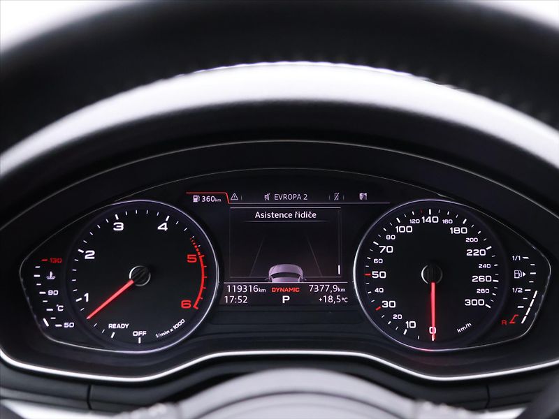 Audi A5 3,0 50TDI 210kW Quattro DPH - fotka 19 z 41