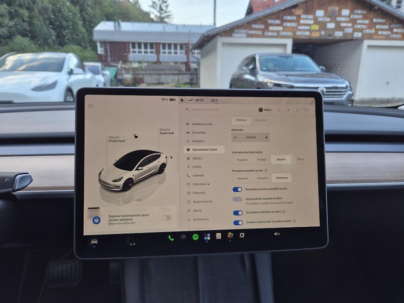 Tesla Model 3 LONG RANGE DUAL MOTOR SOH 96% - fotka 23 z 48