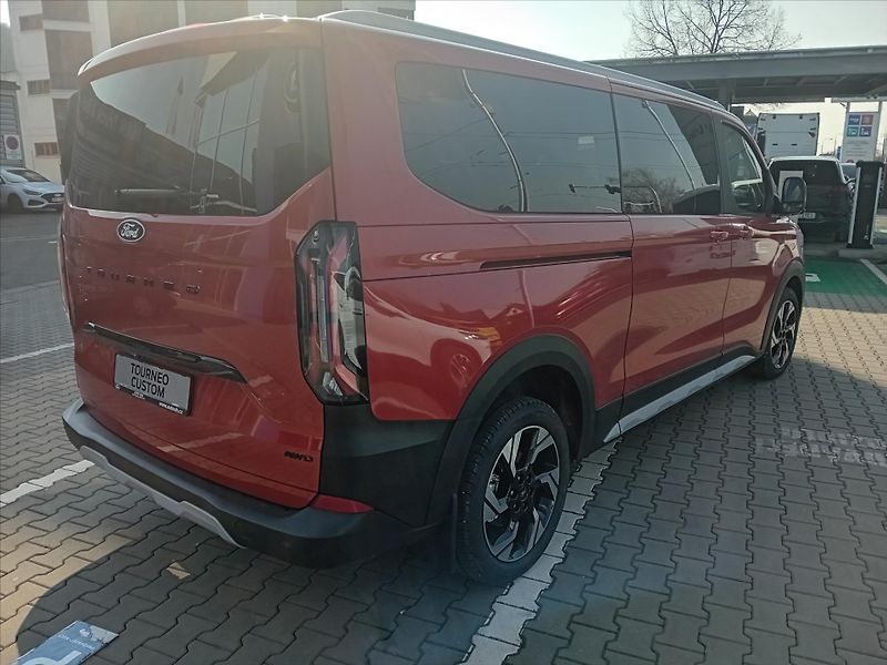 Ford Tourneo Custom (2025) 2,0 EcoBlue 125 kW/170 k  Acti - fotka 6 z 14