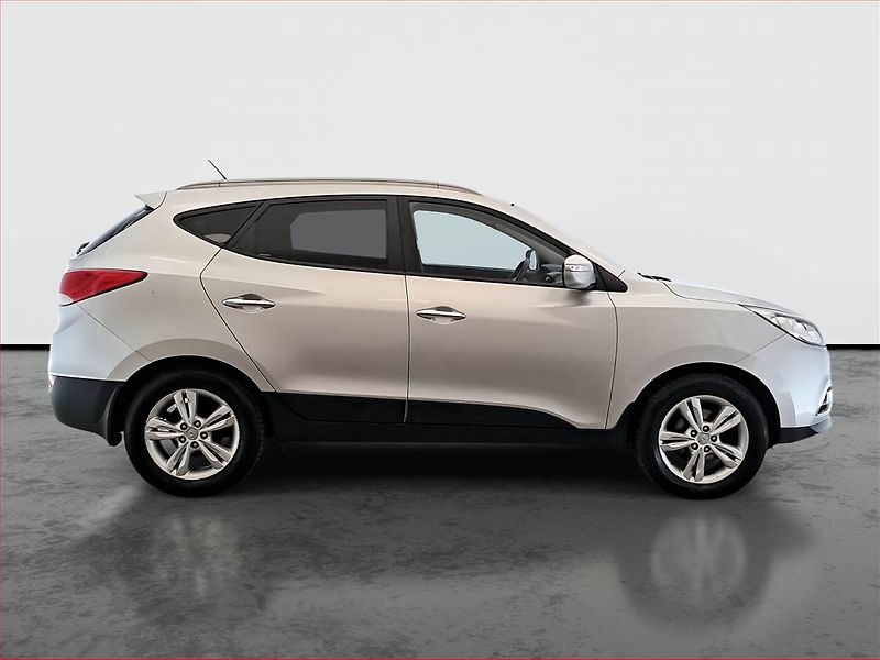 Hyundai ix35 (2012) 1.6 GDI, Serv.kniha, Tempomat - fotka 6 z 20