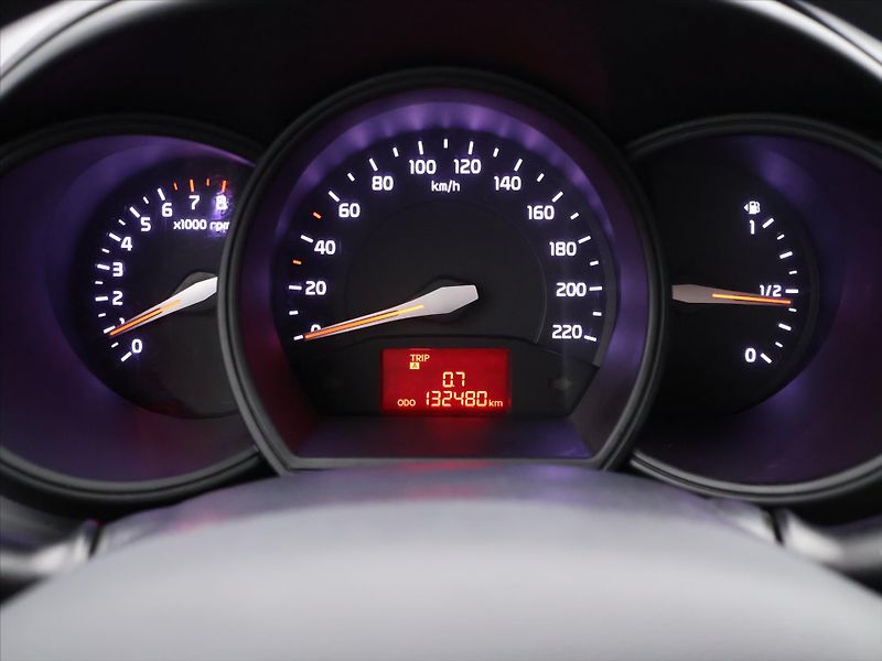 Kia Rio 1.3 1.25CVVT 62kW Comfort Pro - fotka 18 z 34