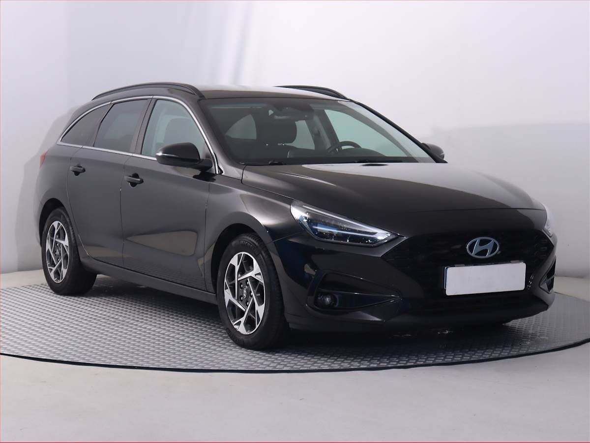 Hyundai i30 Family Comfort 1.5 T-GDI MHEV
