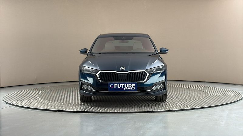 Škoda Octavia 2.0 TDI DSG Style - fotka 3 z 29
